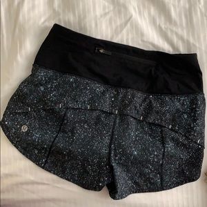 Lululemon high waist Speed shorts 4